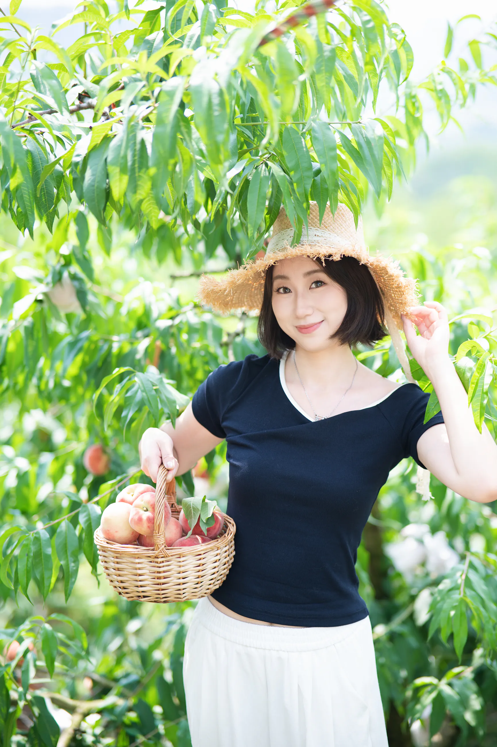 龙泉山摘桃子相册中的第 26 张照片